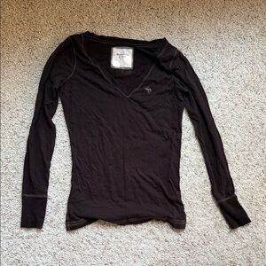 Abercrombie & Fitch Women's Dark Brown Long Sleeve Tee
